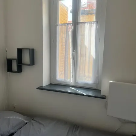2 Pieces Village Historique Apartament *